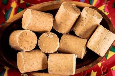 Paçoca é uma dos doces favoritos dos brasileiros em qualquer época do ano. Quem não gosta de uma paçoquinha? Barata e prática.  -  (crédito:  Divulgação)