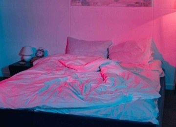 Noite íntima com advogado acaba em cobrança, calote e delegacia -  (crédito: Tupi)