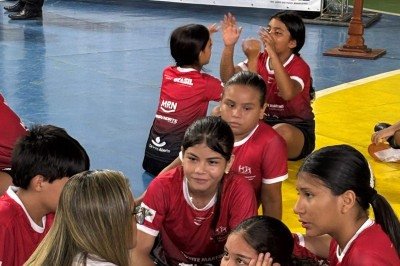  A realização da COP-30, em Belém, trouxe à tona histórias de transformação social pouco exploradas em um país de dimensões continentais. E o esporte está por trás de algumas delas.  -  (crédito: Divulgação/De Peito Aberto)