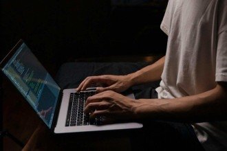 Tecnologia promete reduzir ‘bagunça digital’ no trabalho híbrido