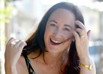 Jornalista de formação, Sophie Kinsella escreveu 'Os delírios de consumo de Becky Bloom', história leve e bem-humorada de uma consumidora compulsiva -  (crédito: Adam Butle/AP Photo)