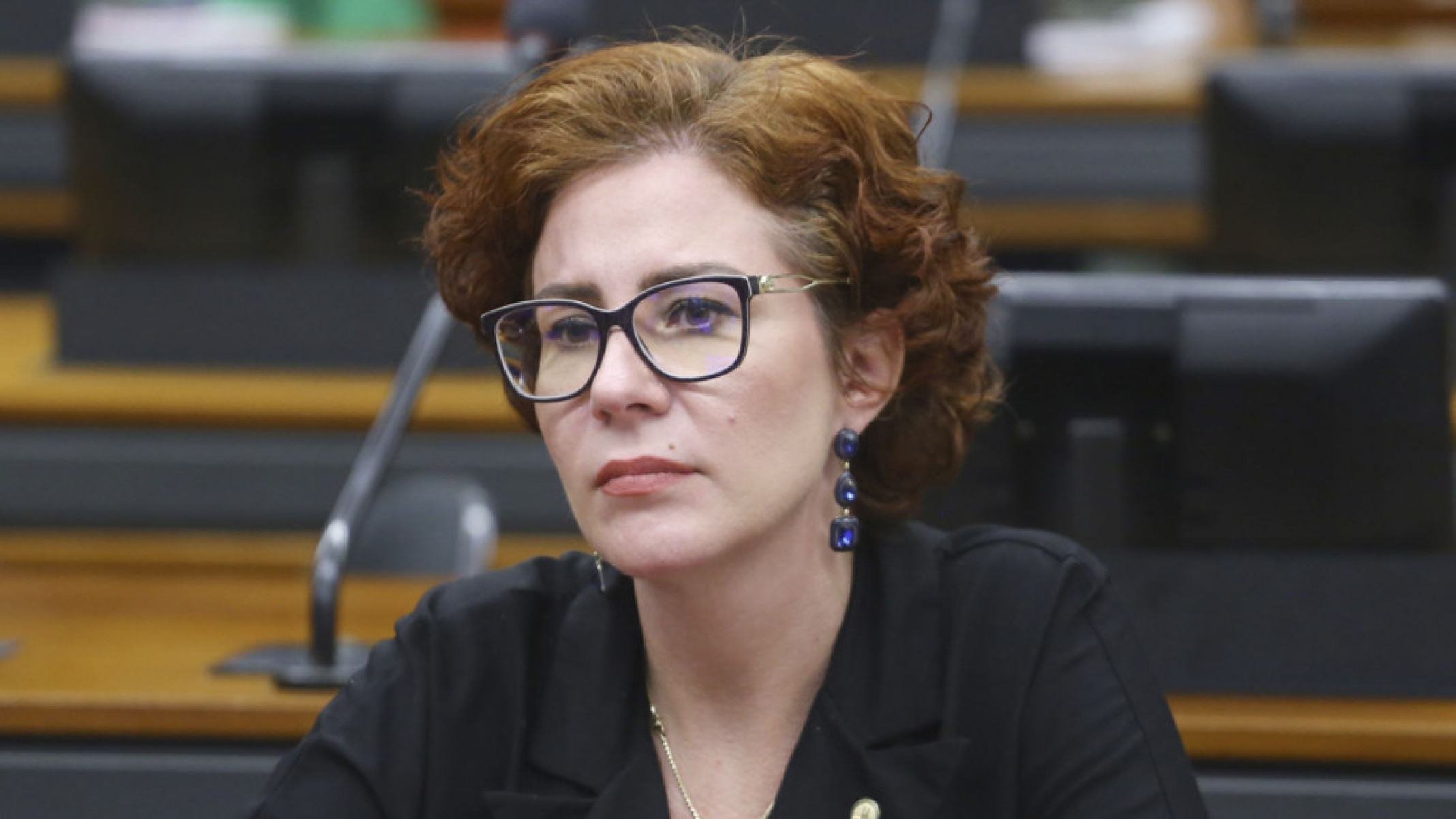 Manobra do União Brasil foi decisiva para derrota de Zambelli na CCJ da Câmara