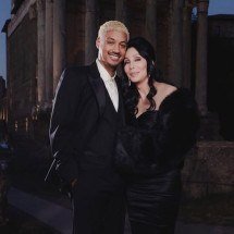 Cantora Cher está prestes a se casar com namorado 40 anos mais jovem, afirma jornal britânico - Reproduc?a?o Instagram @cher