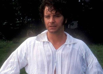 O estreante Colin Firth e a camisa branca molhada na famosa cena da minissérie 'Orgulho e preconceito', da BBC -  (crédito: BBC/reprodução)