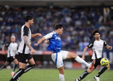 Nem mesmo o artilheiro Kaio Jorge conseguiu se salvar em noite em que o Cruzeiro apresentou futebol bem abaixo do que está acostumado -  (crédito: Alexandre Guzanshe/EM/D.A. Press)