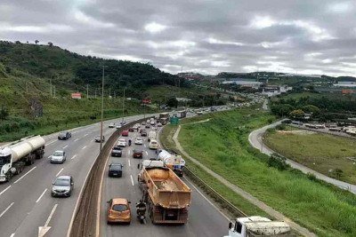 Trecho compreendido na concessão vai de Contagem (MG), na Grande BH, até Guarulhos, na Região Metropolitana de São Paulo -  (crédito: Edésio Ferreira/EM/D.A Press)