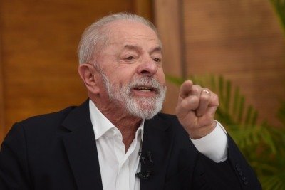 O pr&oacute;prio presidente Lula cobrou investiga&ccedil;&atilde;o sobre um &aacute;udio enviado em grupo de WhatsApp por uma mulher que amea&ccedil;ou "pegar um rev&oacute;lver e furar ele todo na bala" -  (crédito: Gladyston Rodrigues/EM/DA Press)