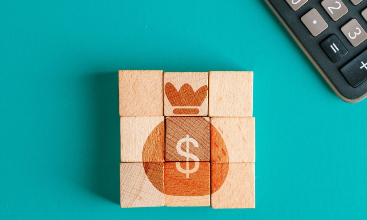 Brasileiros ampliam participação em produtos financeiros - (crédito: DINO)