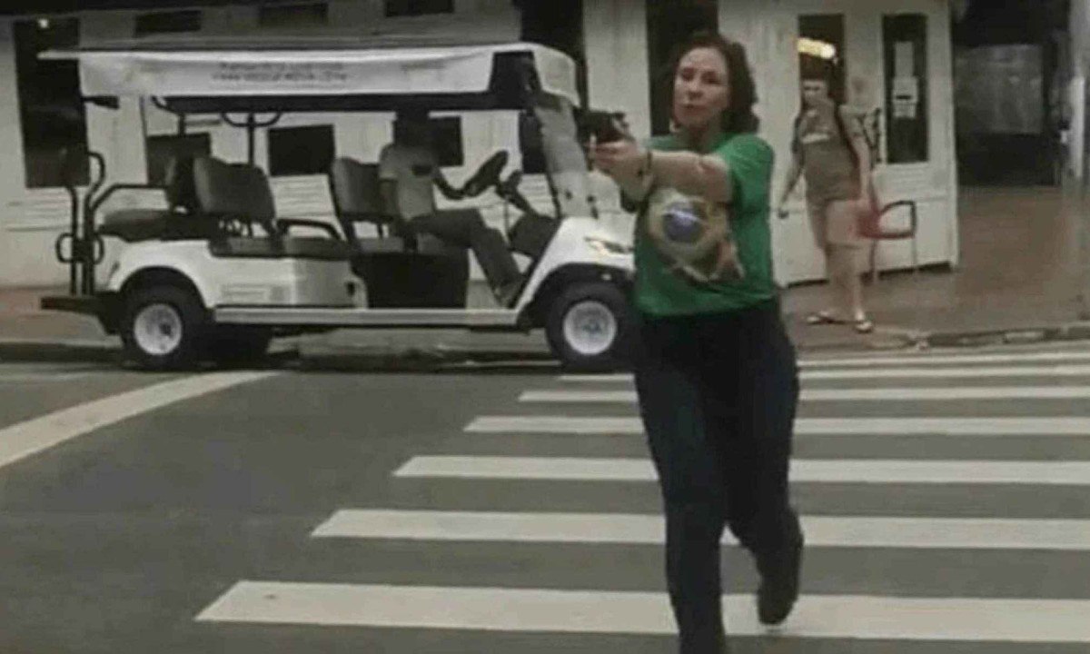 Homem perseguido por Zambelli armada abre vaquinha para custos de processo contra ela - (crédito: Platobr Politica)