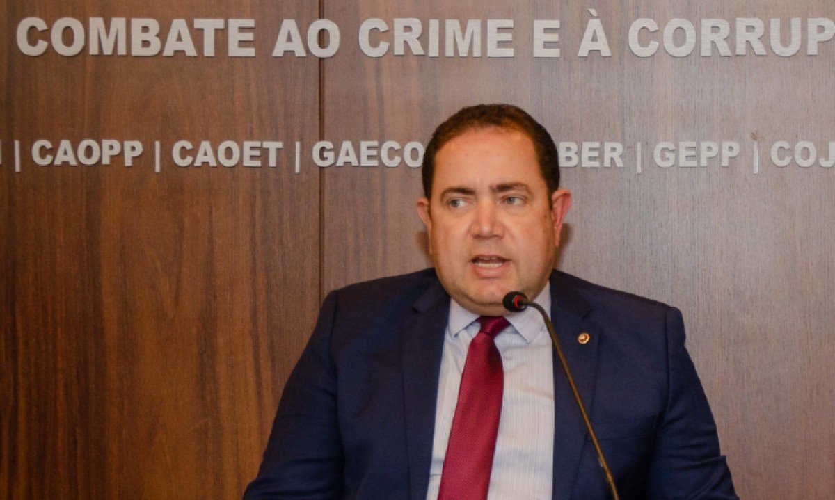 Promotor de Justiça Marcos Paulo de Souza Miranda propôs a audiência pública e busca até leis que endureçam a venda de celulares furtados