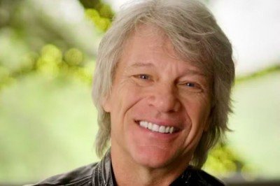 A depressão é um dos problemas de saúde mais graves na atualidade e volta e meia ganha mais dimensão. Em 2024, o episódio do salvamento de uma mulher que iria se suicidar pelo cantor Jon Bon Jovi nos Estados Unidos repercutiu nas redes sociais e jogou luz no tema. -  (crédito: reprodução/instagram)