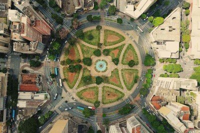 Praça Raul Soares, na região central de Belo Horizonte -  (crédito: Unsplash)