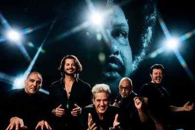 Banda Jota Quest lançou o single 'Acenda o farol', com a voz de Tim Maia em dueto com Rogério Flausino e clipe com imagens do 'Síndico' -  (crédito: Jota Quest/divulgação)