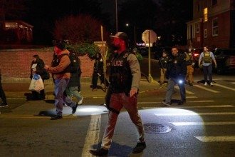 Ataque a tiros em universidade dos EUA deixa 2 mortos e 8 em estado crítico