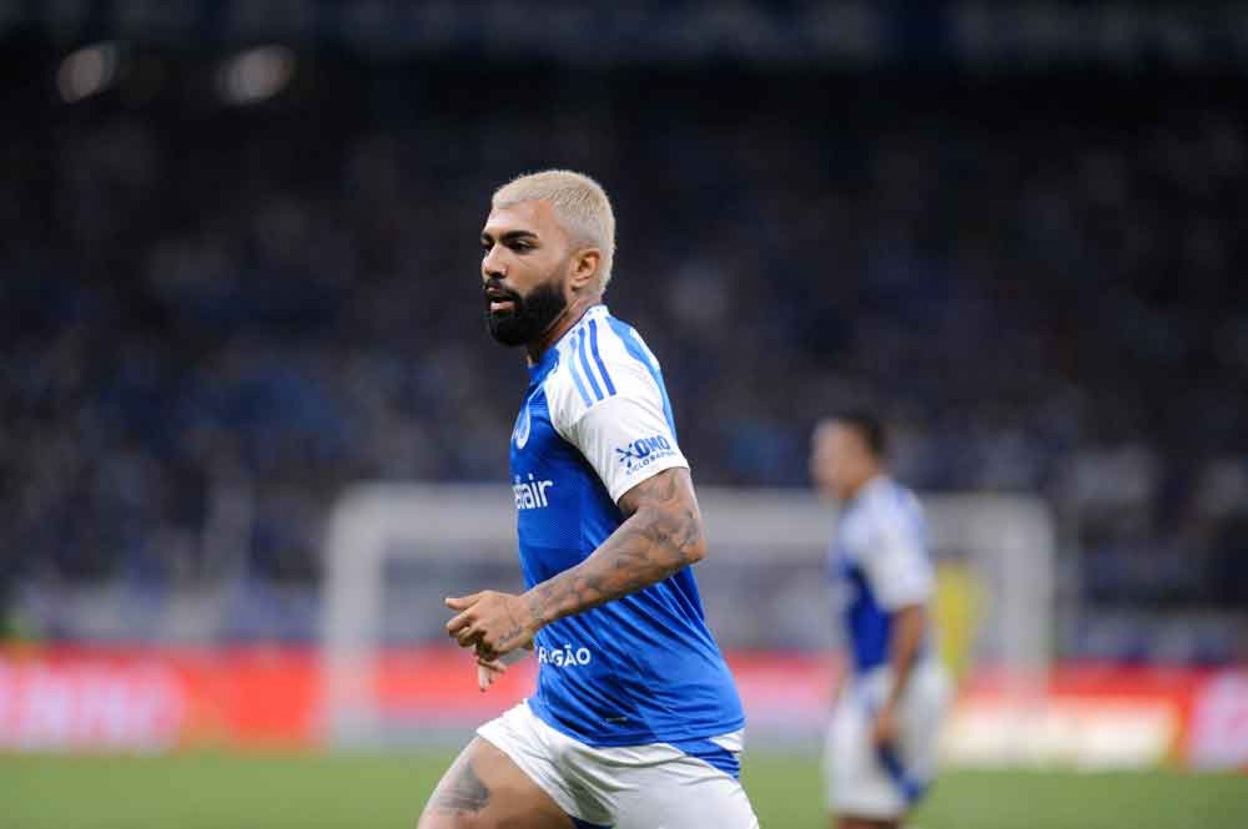 Gabigol errou a quinta cobrança de pênalti, que daria a vitória e a classificação ao Cruzeiro no Itaquerão -  (crédito: Alexandre Guzanhe/EM/D.A. Press)