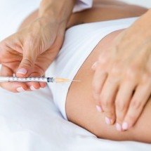 Verão chegando: a ascensão da estética "sem bisturi" - nensuria/FreePik