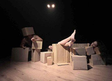 Mente de terapeuta se desdobra em três personagens na peça 'Enquanto ainda há', que estreia hoje na Funarte MG -  (crédito: Flor Barbosa/divulgação)