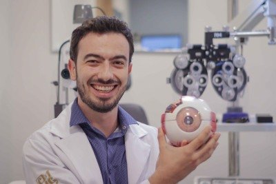 Tiago César, oftalmologista -  (crédito: Ramon Ferrary)