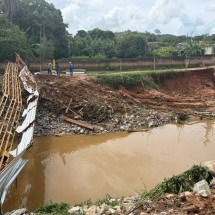 Após quase um ano, tempestade volta a causar estragos em Santa Luzia - JULIO MOREIRA/EM/D.A PRESS
