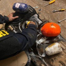 Grande BH: PRF encontra haxixe escondido em tanque de combustível de carro