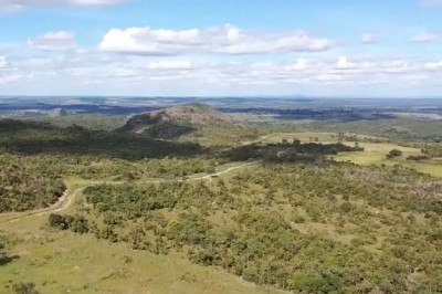Pouca gente sabe, mas o Brasil tem a maior cratera causada por impacto de meteoro já identificada na América do Sul. -  (crédito: Reprodução/YouTube)
