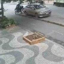 Homens são presos após roubarem celular de idosa em bairro nobre de BH