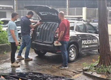 Mulher atuava como mediadora de contratos e rompia contato com os clientes após receber os pagamentos -  (crédito: Polícia Civil/Divulgação)