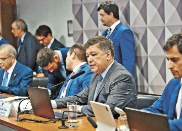 Estava tudo sob controle na CPMI, até aparecerem indícios de que Antônio Carlos Camilo Antunes, o 