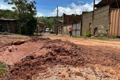 Chuva causa estragos em Itabira (MG) -  (crédito: Divulgação/Prefeitura de Itabira)
