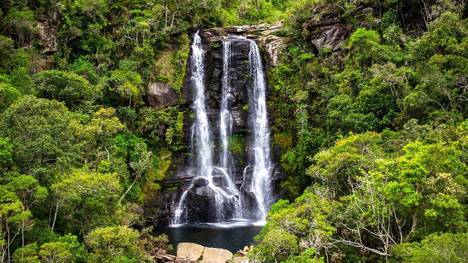 7 destinos em Minas Gerais para curtir o friozinho e a natureza - By Gabrielrvallim/ Wikimedia Commons