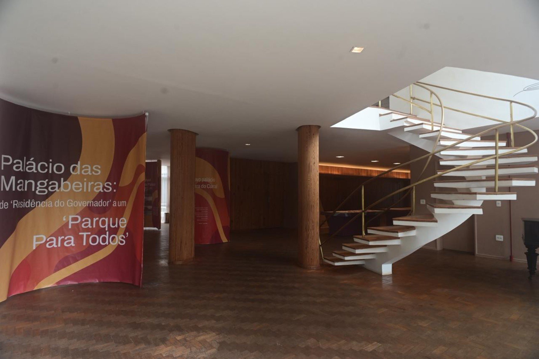 Antiga residência oficial dos governadores de Minas Gerais, o espaço mudou de função há dois anos, quando se abriu ao público