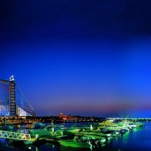 Ousadia e criatividade: as construções mais inusitadas do planeta - Yacine Hary  wikimedia commons 