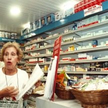 Relembre a luta de Lúcia Pacífico contra abusos de preços nos mercados - Maria Tereza Correia/Estado de Minas - 13/03/2001 