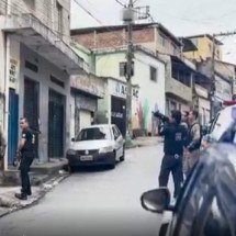 Três homens são presos acusados de tráfico de drogas na Operação Escudo - PCMG