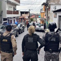 Forças de segurança fazem operação contra o tráfico em BH - PCMG