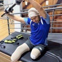 BH: jovem que teve pernas amputadas faz campanha por prótese - Reprodu&ccedil;&atilde;o 