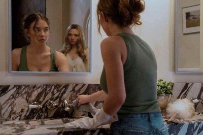 Sydney Sweeney é Millie, que deixa a prisão e recomeça a vida profissional como doméstica de Nina (Amanda Seyfried) e seu marido Andrew (Brandon Sklenar) -  (crédito: Paris Filmes/Divulgação)