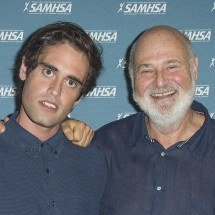 Filho de Rob Reiner pode pegar até pena de morte pelo assassinato dos pais - SAMHSA wikimedia commons 