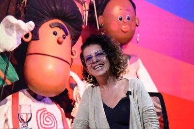 Bia Apocalypse conta que entrou para o Giramundo em 1985 para  fazer uma pequena substituição em um espetáculo e nunca mais parou -  (crédito: Gladyston Rodrigues/EM/D.A Press)