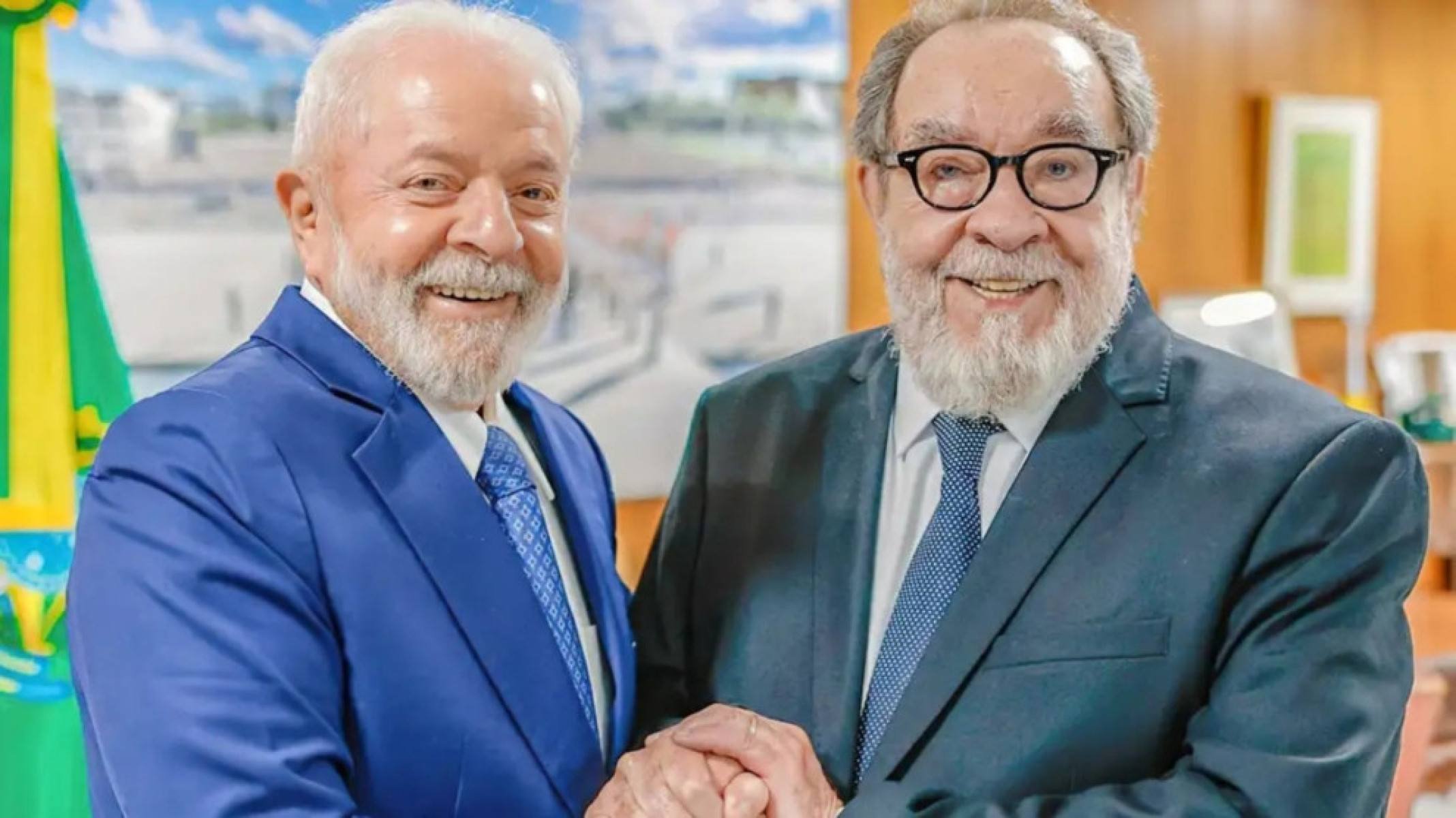 Biógrafo de Lula entrega segundo volume de trilogia sobre o presidente - Platobr Politica
