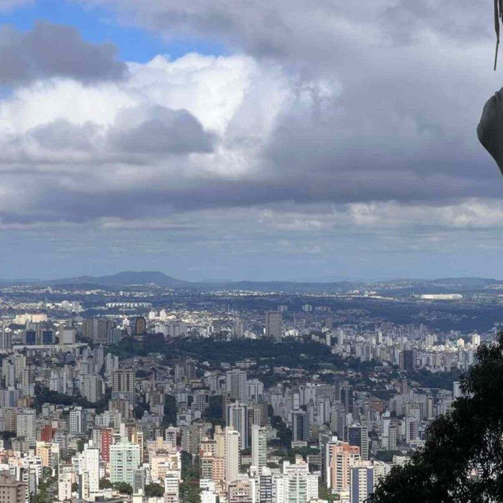Tempo seco e calorão em BH nesta segunda-feira (27/4); veja a previsão