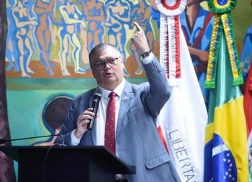 No domingo, Dino suspendeu os efeitos do dispositivo legal que exumava as emendas secreta
 -  (crédito: Gladyston Rodrigues/EM/D.A. Press – 13/6/25)