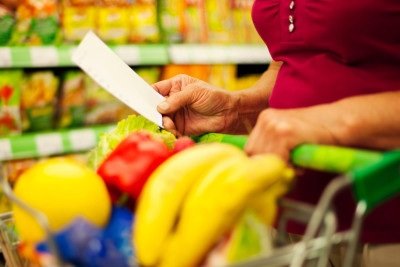 Planejar a lista de compras &eacute; o primeiro passo para economizar e garantir que o or&ccedil;amento familiar renda mais no supermercado. -  (crédito: Freepik)