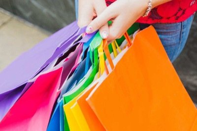 No amigo oculto das cores, todos os participantes se presenteiam com itens simples e coloridos -  (crédito: FreePik)