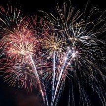 Fogos de artifício de baixo ruído: onde comprar e como funcionam - Elisha Terada/ Unsplash