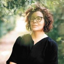 ‘Nego tudo’, de Andrea Del Fuego, ganha reedição ampliada  - Reprodução