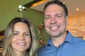 Mulher de Ramagem pede ao STF desbloqueio de suas contas bancárias; Mendonça decidirá