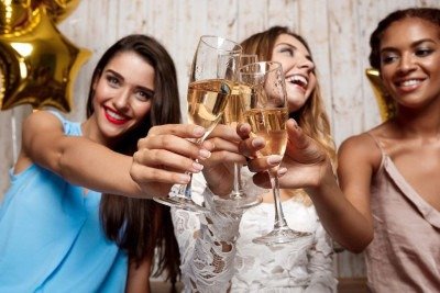 Celebre a chegada de 2026 com as cores certas para atrair sorte e prosperidade -  (crédito: FreePik)