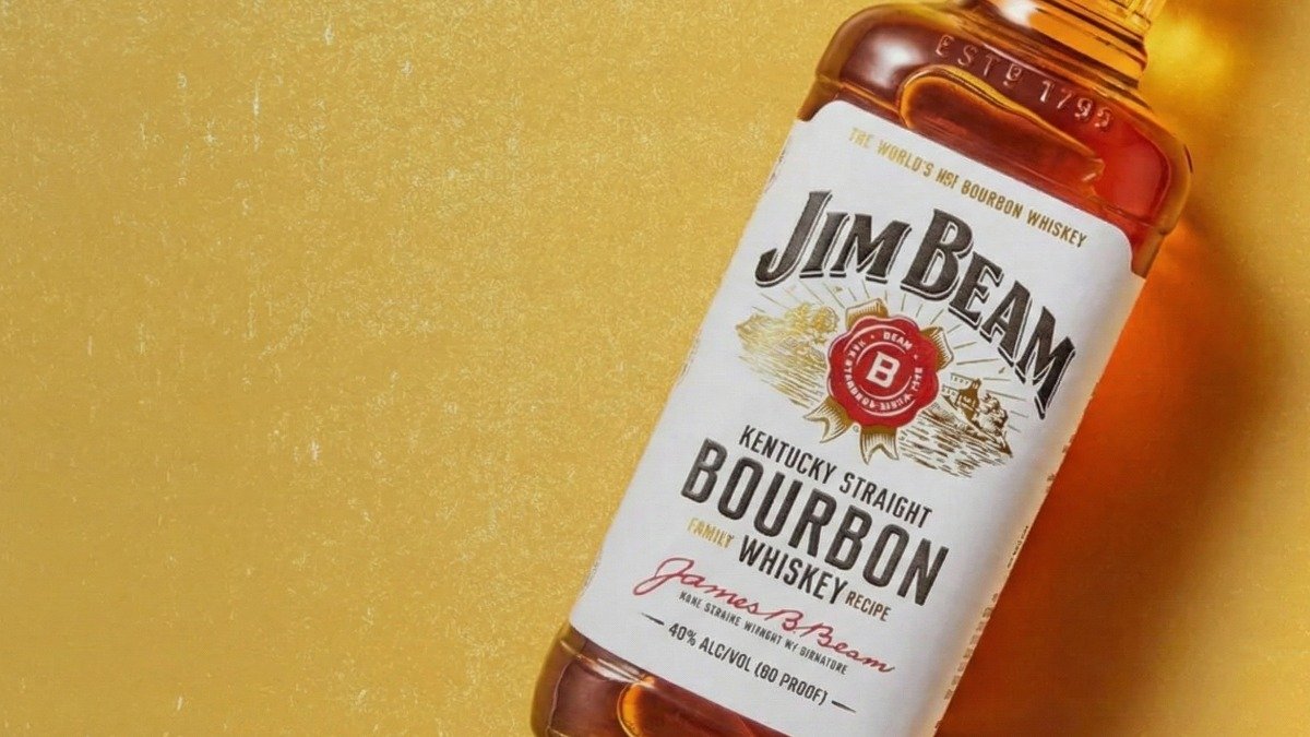 Jim Beam paralisar&aacute; a produ&ccedil;&atilde;o de seu bourbon no Kentucky por um ano devido &agrave; crise do setor -  (crédito: Reprodu&ccedil;&atilde;o/jimbean.com)