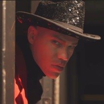 José Loreto estreia no musical “Ópera do malandro” e vive Chorão no cinema - Reprodução Instagram /@joseloreto